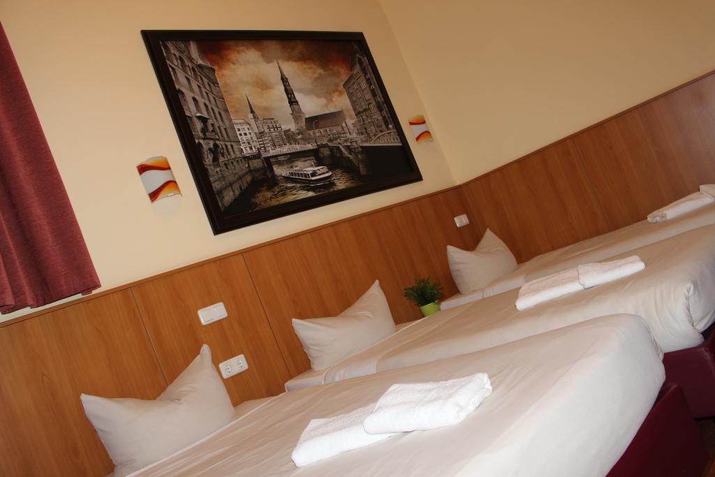 Altan Hotel Hamburg Exterior foto